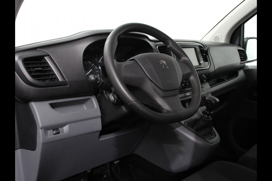Peugeot Expert 1.5 BlueHDI Premium L2 | Navigatie | Apple carplay/Android Auto | DAB+ | 3zits | Airco | Cruise Control | Betimmering | Bumpers in kleur Peugeot Expert 1.5 BlueHDI Premium L2 | Navigatie | Apple carplay/Android Auto | DAB+ | 3zits | Airco | Cruise Control | Betimmering | Bumpers in kleur