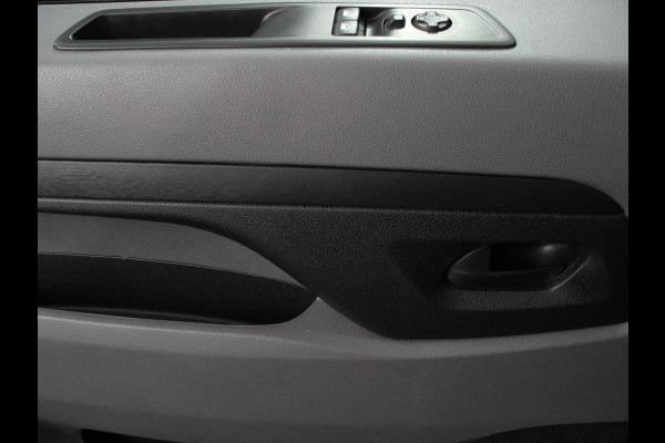 Peugeot Expert 1.5 BlueHDI Premium L2 | Navigatie | Apple carplay/Android Auto | DAB+ | 3zits | Airco | Cruise Control | Betimmering | Bumpers in kleur Peugeot Expert 1.5 BlueHDI Premium L2 | Navigatie | Apple carplay/Android Auto | DAB+ | 3zits | Airco | Cruise Control | Betimmering | Bumpers in kleur