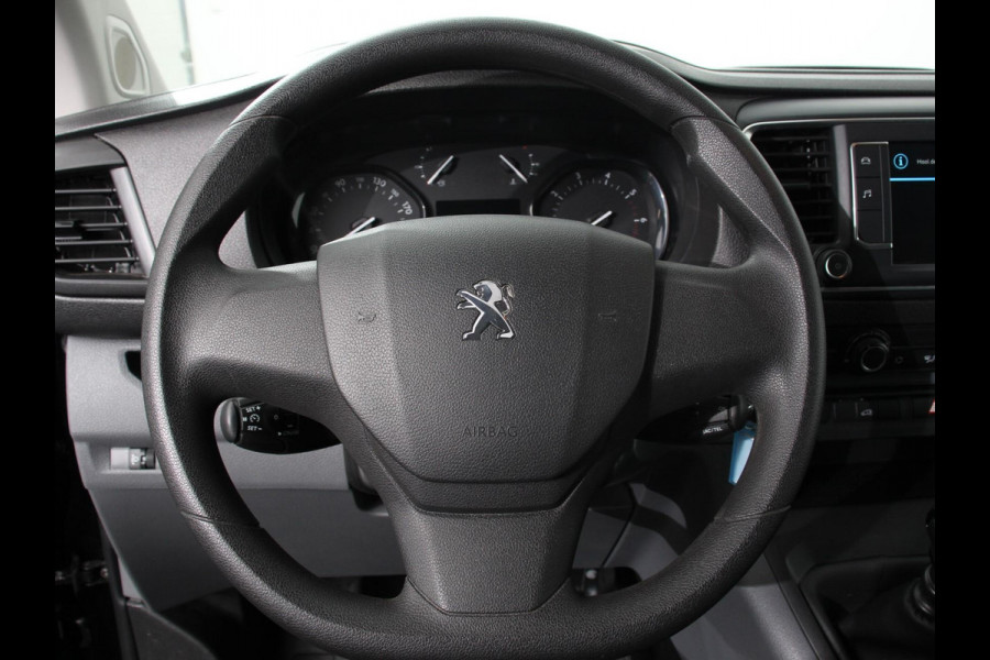 Peugeot Expert 1.5 BlueHDI Premium L2 | Navigatie | Apple carplay/Android Auto | DAB+ | 3zits | Airco | Cruise Control | Betimmering | Bumpers in kleur Peugeot Expert 1.5 BlueHDI Premium L2 | Navigatie | Apple carplay/Android Auto | DAB+ | 3zits | Airco | Cruise Control | Betimmering | Bumpers in kleur