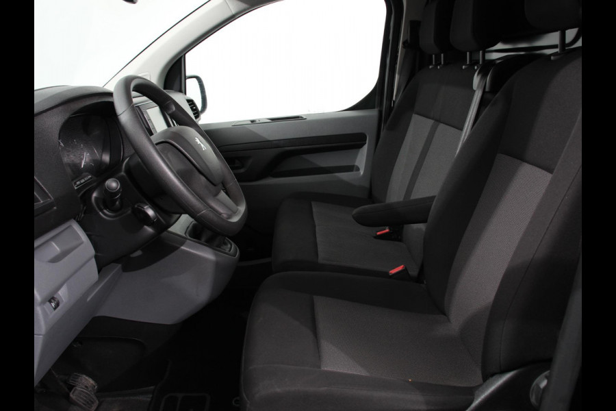 Peugeot Expert 1.5 BlueHDI Premium L2 | Navigatie | Apple carplay/Android Auto | DAB+ | 3zits | Airco | Cruise Control | Betimmering | Bumpers in kleur Peugeot Expert 1.5 BlueHDI Premium L2 | Navigatie | Apple carplay/Android Auto | DAB+ | 3zits | Airco | Cruise Control | Betimmering | Bumpers in kleur