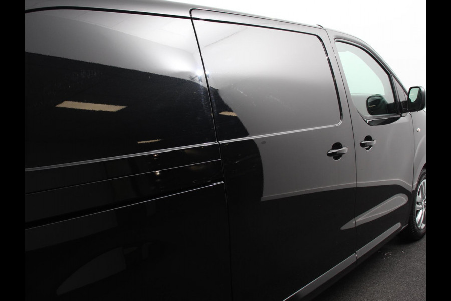 Peugeot Expert 1.5 BlueHDI Premium L2 | Navigatie | Apple carplay/Android Auto | DAB+ | 3zits | Airco | Cruise Control | Betimmering | Bumpers in kleur Peugeot Expert 1.5 BlueHDI Premium L2 | Navigatie | Apple carplay/Android Auto | DAB+ | 3zits | Airco | Cruise Control | Betimmering | Bumpers in kleur