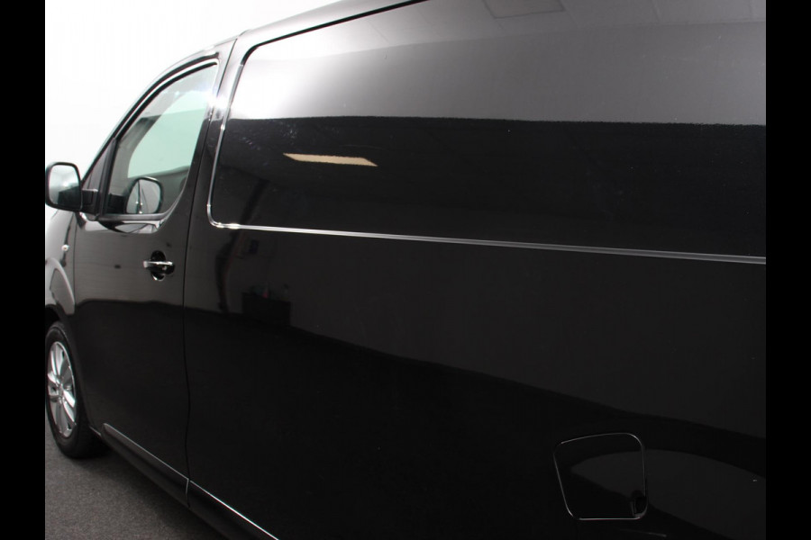 Peugeot Expert 1.5 BlueHDI Premium L2 | Navigatie | Apple carplay/Android Auto | DAB+ | 3zits | Airco | Cruise Control | Betimmering | Bumpers in kleur Peugeot Expert 1.5 BlueHDI Premium L2 | Navigatie | Apple carplay/Android Auto | DAB+ | 3zits | Airco | Cruise Control | Betimmering | Bumpers in kleur