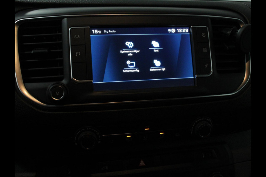 Peugeot Expert 1.5 BlueHDI Premium L2 | Navigatie | Apple carplay/Android Auto | DAB+ | 3zits | Airco | Cruise Control | Betimmering | Bumpers in kleur Peugeot Expert 1.5 BlueHDI Premium L2 | Navigatie | Apple carplay/Android Auto | DAB+ | 3zits | Airco | Cruise Control | Betimmering | Bumpers in kleur