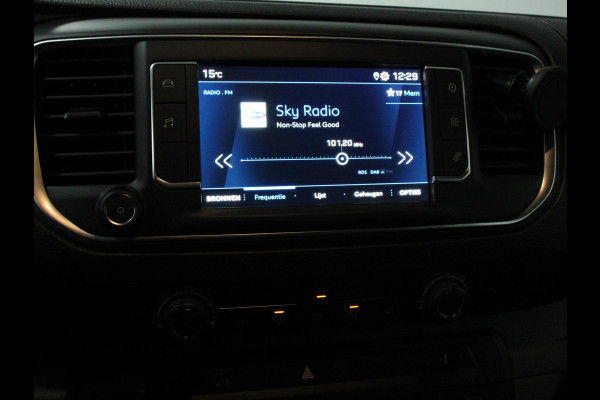 Peugeot Expert 1.5 BlueHDI Premium L2 | Navigatie | Apple carplay/Android Auto | DAB+ | 3zits | Airco | Cruise Control | Betimmering | Bumpers in kleur Peugeot Expert 1.5 BlueHDI Premium L2 | Navigatie | Apple carplay/Android Auto | DAB+ | 3zits | Airco | Cruise Control | Betimmering | Bumpers in kleur