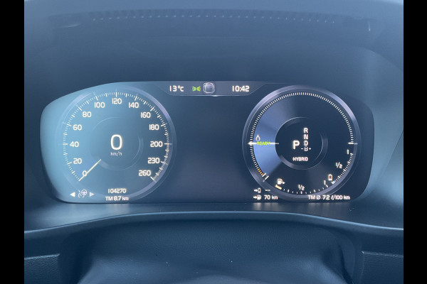 Volvo XC40 1.5 T5 262pk PHEV Recharge R-Design Elek.Trekhaak Leer Stoel/Stuurverw Adap.Cruise NL-Auto!