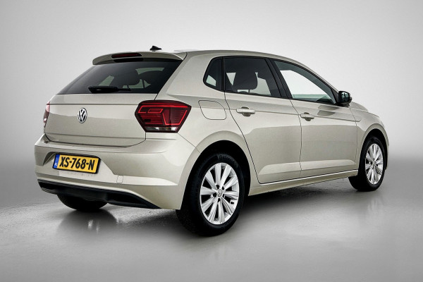 Volkswagen Polo 1.0 TSI Comfortline Automaat (PANORAMADAK, VIRTUAL COCKPIT, NAVIGATIE, CAMERA, CARPLAY, GOED ONDERHOUDEN) Volkswagen Polo 1.0 TSI Comfortline Automaat (PANORAMADAK, VIRTUAL COCKPIT, NAVIGATIE, CAMERA, CARPLAY, GOED ONDERHOUDEN)