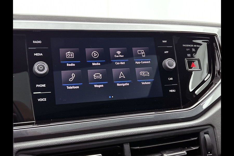 Volkswagen Polo 1.0 TSI Comfortline Automaat (PANORAMADAK, VIRTUAL COCKPIT, NAVIGATIE, CAMERA, CARPLAY, GOED ONDERHOUDEN) Volkswagen Polo 1.0 TSI Comfortline Automaat (PANORAMADAK, VIRTUAL COCKPIT, NAVIGATIE, CAMERA, CARPLAY, GOED ONDERHOUDEN)