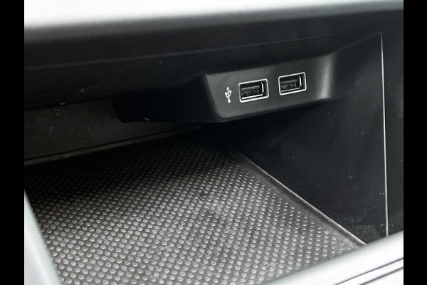 Volkswagen Polo 1.0 TSI Comfortline Automaat (PANORAMADAK, VIRTUAL COCKPIT, NAVIGATIE, CAMERA, CARPLAY, GOED ONDERHOUDEN) Volkswagen Polo 1.0 TSI Comfortline Automaat (PANORAMADAK, VIRTUAL COCKPIT, NAVIGATIE, CAMERA, CARPLAY, GOED ONDERHOUDEN)