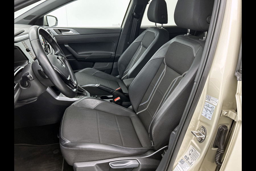 Volkswagen Polo 1.0 TSI Comfortline Automaat (PANORAMADAK, VIRTUAL COCKPIT, NAVIGATIE, CAMERA, CARPLAY, GOED ONDERHOUDEN) Volkswagen Polo 1.0 TSI Comfortline Automaat (PANORAMADAK, VIRTUAL COCKPIT, NAVIGATIE, CAMERA, CARPLAY, GOED ONDERHOUDEN)