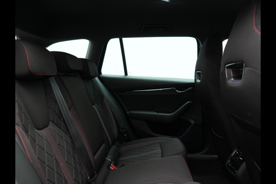 Škoda Octavia Combi 1.4 TSI RS iV Business Plug In Hybrid 245pk Dealer O.H PHEV | Adaptive Cruise | Camera | Sportstoelen Verwarmd | Apple Carplay | Navigatie | Crystal LED | Blis | Keyless | Stuur Verwarmd | Virtual | DAB | Škoda Octavia Combi 1.4 TSI RS iV Business Plug In Hybrid 245pk Dealer O.H PHEV | Adaptive Cruise | Camera | Sportstoelen Verwarmd | Apple Carplay | Navigatie | Crystal LED | Blis | Keyless | Stuur Verwarmd | Virtual | DAB |