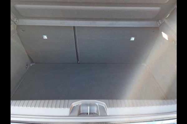 Mitsubishi Colt 1.0T MT First Edition | Cruise control | Navigatie | Achteruitrijcamera | Mitsubishi Colt 1.0T MT First Edition | Cruise control | Navigatie | Achteruitrijcamera |