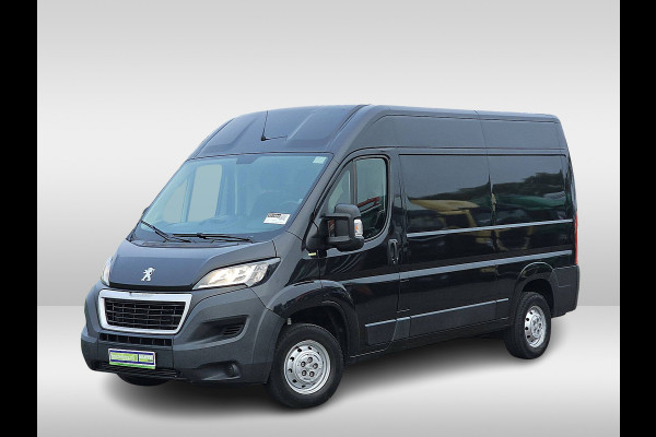 Peugeot Boxer 330 2.2 BlueHDi 120 L2H2 Premium Navi Airco NAP Trekhaak 120Pk Euro6!