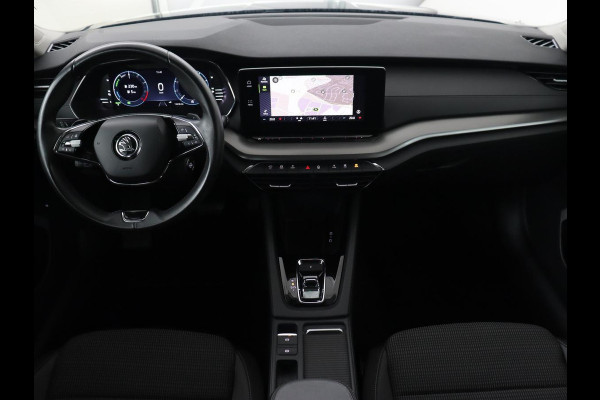 Škoda Octavia 1.4 TSI PHEV Business Edition | Adaptive cruise | Carplay | Stuurverwarming | Navigatie | Parkeerhulp | Climate control | Plug In Škoda Octavia 1.4 TSI PHEV Business Edition | Adaptive cruise | Carplay | Stuurverwarming | Navigatie | Parkeerhulp | Climate control | Plug In