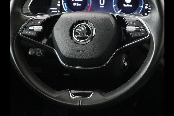 Škoda Octavia 1.4 TSI PHEV Business Edition | Adaptive cruise | Carplay | Stuurverwarming | Navigatie | Parkeerhulp | Climate control | Plug In Škoda Octavia 1.4 TSI PHEV Business Edition | Adaptive cruise | Carplay | Stuurverwarming | Navigatie | Parkeerhulp | Climate control | Plug In