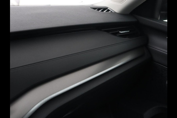 Škoda Octavia 1.4 TSI PHEV Business Edition | Adaptive cruise | Carplay | Stuurverwarming | Navigatie | Parkeerhulp | Climate control | Plug In Škoda Octavia 1.4 TSI PHEV Business Edition | Adaptive cruise | Carplay | Stuurverwarming | Navigatie | Parkeerhulp | Climate control | Plug In