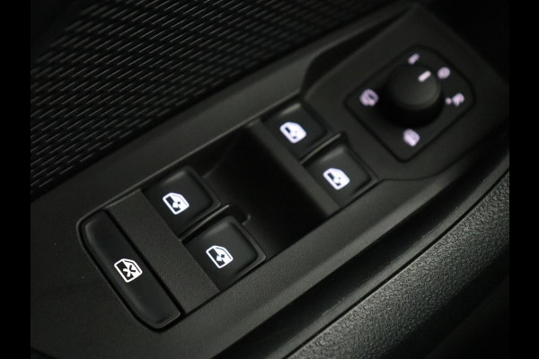 Škoda Octavia 1.4 TSI PHEV Business Edition | Adaptive cruise | Carplay | Stuurverwarming | Navigatie | Parkeerhulp | Climate control | Plug In Škoda Octavia 1.4 TSI PHEV Business Edition | Adaptive cruise | Carplay | Stuurverwarming | Navigatie | Parkeerhulp | Climate control | Plug In