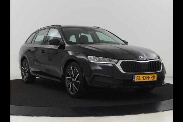 Škoda Octavia 1.4 TSI PHEV Business Edition | Adaptive cruise | Carplay | Stuurverwarming | Navigatie | Parkeerhulp | Climate control | Plug In Škoda Octavia 1.4 TSI PHEV Business Edition | Adaptive cruise | Carplay | Stuurverwarming | Navigatie | Parkeerhulp | Climate control | Plug In