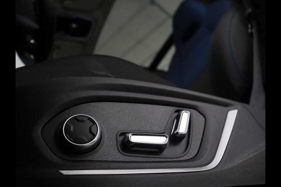 Lynk & Co 01 1.5 Plug In | Panoramadak | Infinity by Harman | Camera | Adaptive cruise | Stoelverwarming | Carplay | Memory | Full LED Lynk & Co 01 1.5 Plug In | Panoramadak | Infinity by Harman | Camera | Adaptive cruise | Stoelverwarming | Carplay | Memory | Full LED