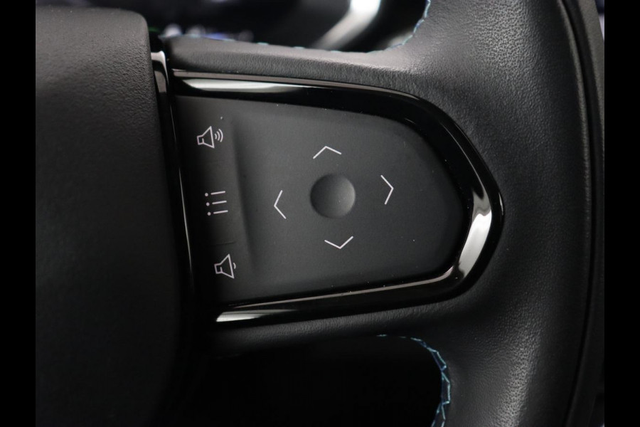 Lynk & Co 01 1.5 Plug In | Panoramadak | Infinity by Harman | Camera | Adaptive cruise | Stoelverwarming | Carplay | Memory | Full LED Lynk & Co 01 1.5 Plug In | Panoramadak | Infinity by Harman | Camera | Adaptive cruise | Stoelverwarming | Carplay | Memory | Full LED