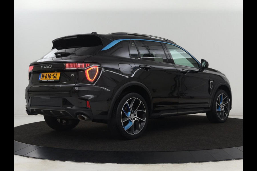 Lynk & Co 01 1.5 Plug In | Panoramadak | Infinity by Harman | Camera | Adaptive cruise | Stoelverwarming | Carplay | Memory | Full LED Lynk & Co 01 1.5 Plug In | Panoramadak | Infinity by Harman | Camera | Adaptive cruise | Stoelverwarming | Carplay | Memory | Full LED