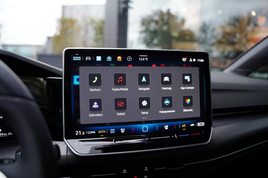 Volkswagen Golf 1.5 E-Hybrid GTE GERESERVEERD Volkswagen Golf 1.5 E-Hybrid GTE GERESERVEERD