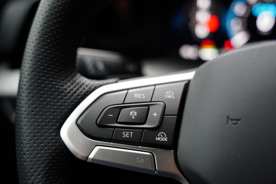 Volkswagen Golf 1.5 E-Hybrid GTE GERESERVEERD Volkswagen Golf 1.5 E-Hybrid GTE GERESERVEERD