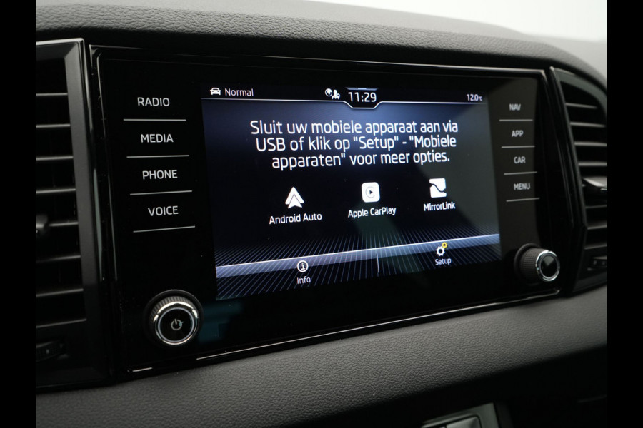 Škoda Karoq 1.5 TSI ACT 150PK DSG Sportline Business Navigatie Camera elek klep keyless 18"velgen 151