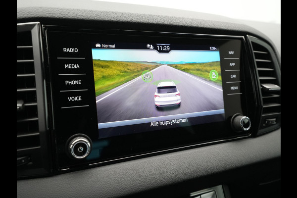 Škoda Karoq 1.5 TSI ACT 150PK DSG Sportline Business Navigatie Camera elek klep keyless 18"velgen 151