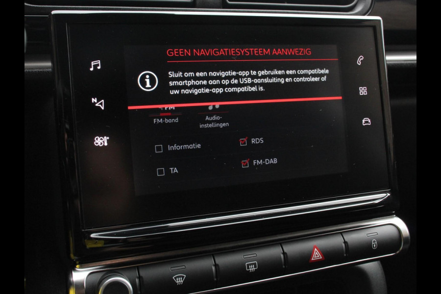 Citroën C3 1.2 PureTech Max Automaat  Airco Navigatie d.m.v.Apple carplay / Android Auto Parksensoren Lichtmetalen Velgen Citroën C3 1.2 PureTech Max Automaat  Airco Navigatie d.m.v.Apple carplay / Android Auto Parksensoren Lichtmetalen Velgen