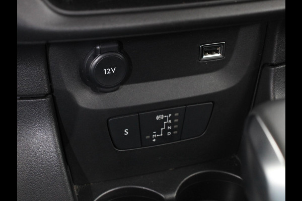 Citroën C3 1.2 PureTech Max Automaat  Airco Navigatie d.m.v.Apple carplay / Android Auto Parksensoren Lichtmetalen Velgen Citroën C3 1.2 PureTech Max Automaat  Airco Navigatie d.m.v.Apple carplay / Android Auto Parksensoren Lichtmetalen Velgen