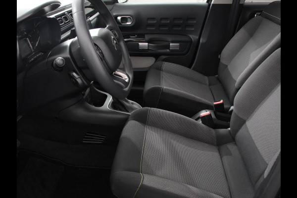Citroën C3 1.2 PureTech Max Automaat  Airco Navigatie d.m.v.Apple carplay / Android Auto Parksensoren Lichtmetalen Velgen Citroën C3 1.2 PureTech Max Automaat  Airco Navigatie d.m.v.Apple carplay / Android Auto Parksensoren Lichtmetalen Velgen