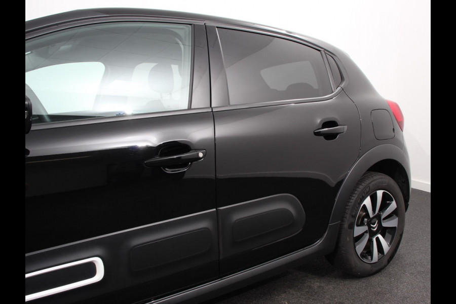 Citroën C3 1.2 PureTech Max Automaat  Airco Navigatie d.m.v.Apple carplay / Android Auto Parksensoren Lichtmetalen Velgen Citroën C3 1.2 PureTech Max Automaat  Airco Navigatie d.m.v.Apple carplay / Android Auto Parksensoren Lichtmetalen Velgen