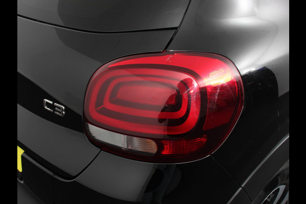 Citroën C3 1.2 PureTech Max Automaat  Airco Navigatie d.m.v.Apple carplay / Android Auto Parksensoren Lichtmetalen Velgen Citroën C3 1.2 PureTech Max Automaat  Airco Navigatie d.m.v.Apple carplay / Android Auto Parksensoren Lichtmetalen Velgen