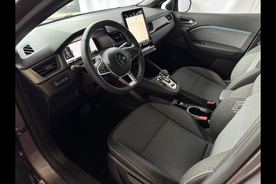 Renault Captur 1.3 MILD HYBRID 160 TECHNO CAMERA 18''LMV STOEL/STUUR .VERW PURE VISION LED 10'' R-LINK NAVI 2025 EDC-automaat (Efficiënt Dual Clutch) 7 Versnellingen 1200KG Trekgewicht
