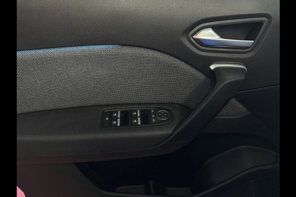 Renault Captur 1.3 MILD HYBRID 160 TECHNO CAMERA 18''LMV STOEL/STUUR .VERW PURE VISION LED 10'' R-LINK NAVI 2025 EDC-automaat (Efficiënt Dual Clutch) 7 Versnellingen 1200KG Trekgewicht