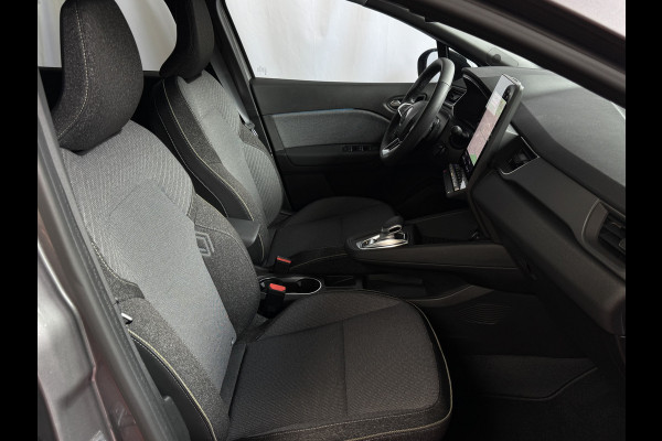 Renault Captur 1.3 MILD HYBRID 160 TECHNO CAMERA 18''LMV STOEL/STUUR .VERW PURE VISION LED 10'' R-LINK NAVI 2025 EDC-automaat (Efficiënt Dual Clutch) 7 Versnellingen 1200KG Trekgewicht