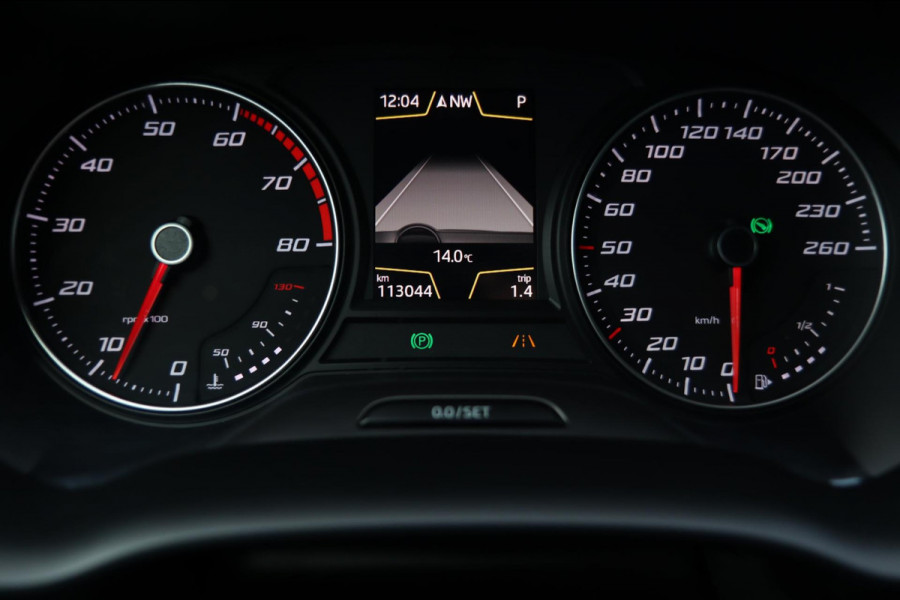 Seat Ateca 1.4 EcoTSI Xcellence 4DRIVE / PANODAK / KEYLESS / ACC / CAMERA / CARPLAY