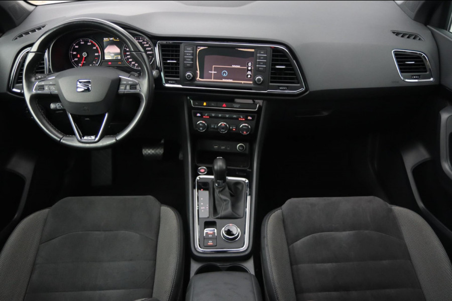 Seat Ateca 1.4 EcoTSI Xcellence 4DRIVE / PANODAK / KEYLESS / ACC / CAMERA / CARPLAY