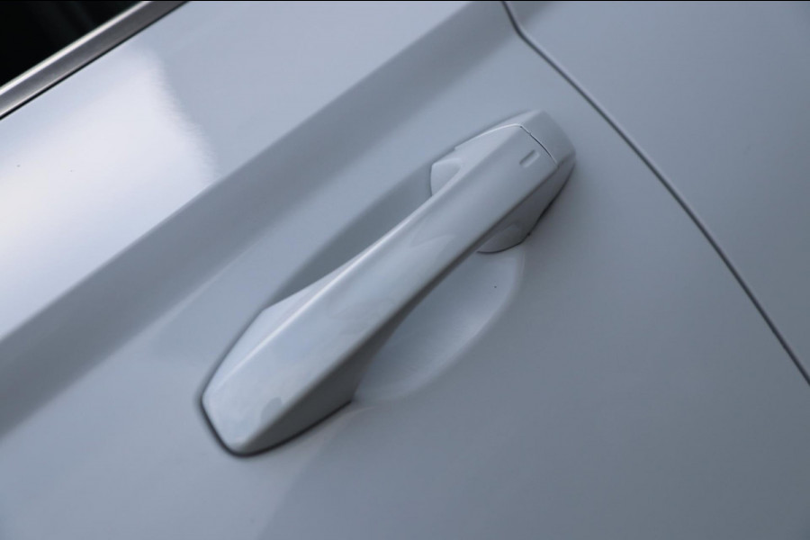 Seat Ateca 1.4 EcoTSI Xcellence 4DRIVE / PANODAK / KEYLESS / ACC / CAMERA / CARPLAY