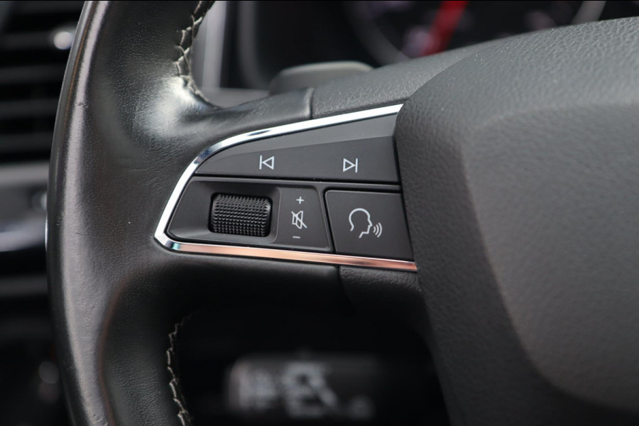 Seat Ateca 1.4 EcoTSI Xcellence 4DRIVE / PANODAK / KEYLESS / ACC / CAMERA / CARPLAY