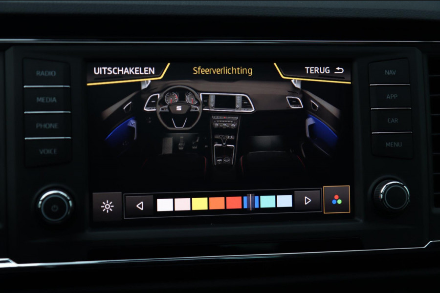 Seat Ateca 1.4 EcoTSI Xcellence 4DRIVE / PANODAK / KEYLESS / ACC / CAMERA / CARPLAY