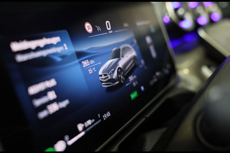 Mercedes-Benz C-Klasse Estate 300 e AMG 63 Look / Massage / Burmester / Head Up / 360 Camera / Acc / Elek Stoelen / Open Pano / 20