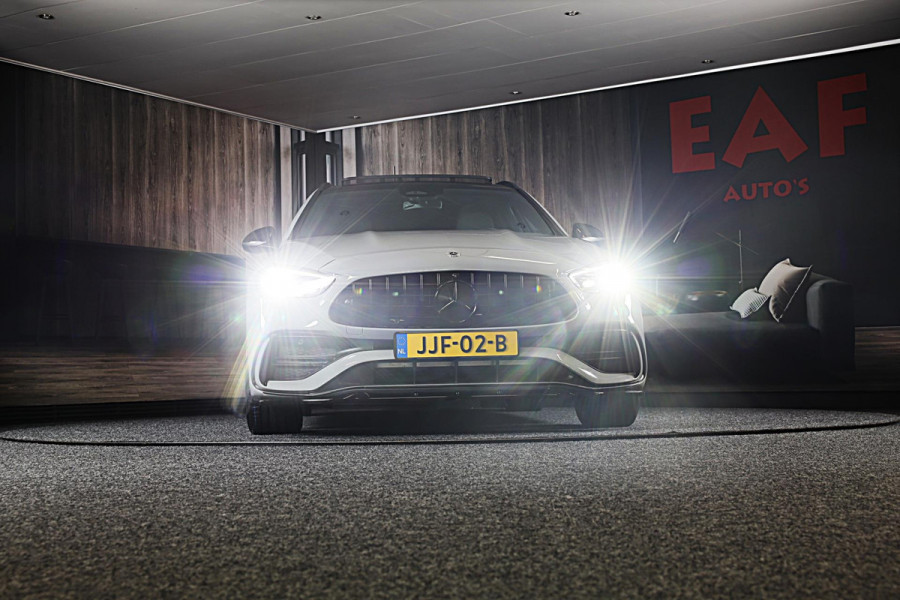 Mercedes-Benz C-Klasse Estate 300 e AMG 63 Look / Massage / Burmester / Head Up / 360 Camera / Acc / Elek Stoelen / Open Pano / 20