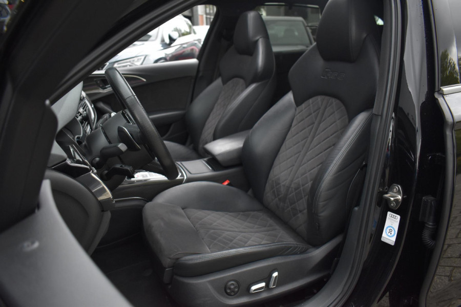 Audi A6 Avant 4.0 TFSI RS 6 quattro performance Pano Camera ACC Stuurvw Memory Audi A6 Avant 4.0 TFSI RS 6 quattro performance Pano Camera ACC Stuurvw Memory