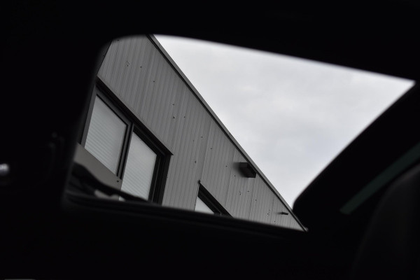 Audi A6 Avant 4.0 TFSI RS 6 quattro performance Pano Camera ACC Stuurvw Memory Audi A6 Avant 4.0 TFSI RS 6 quattro performance Pano Camera ACC Stuurvw Memory