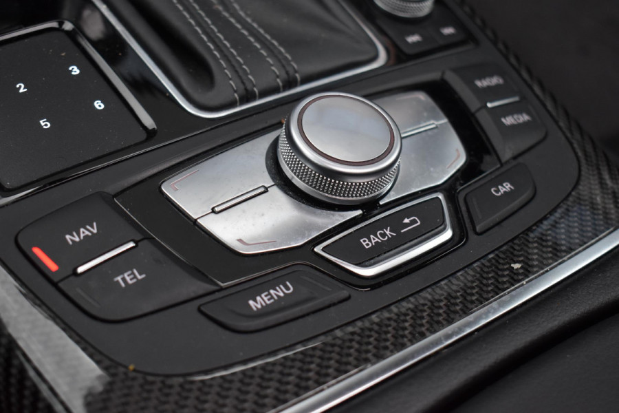 Audi A6 Avant 4.0 TFSI RS 6 quattro performance Pano Camera ACC Stuurvw Memory Audi A6 Avant 4.0 TFSI RS 6 quattro performance Pano Camera ACC Stuurvw Memory