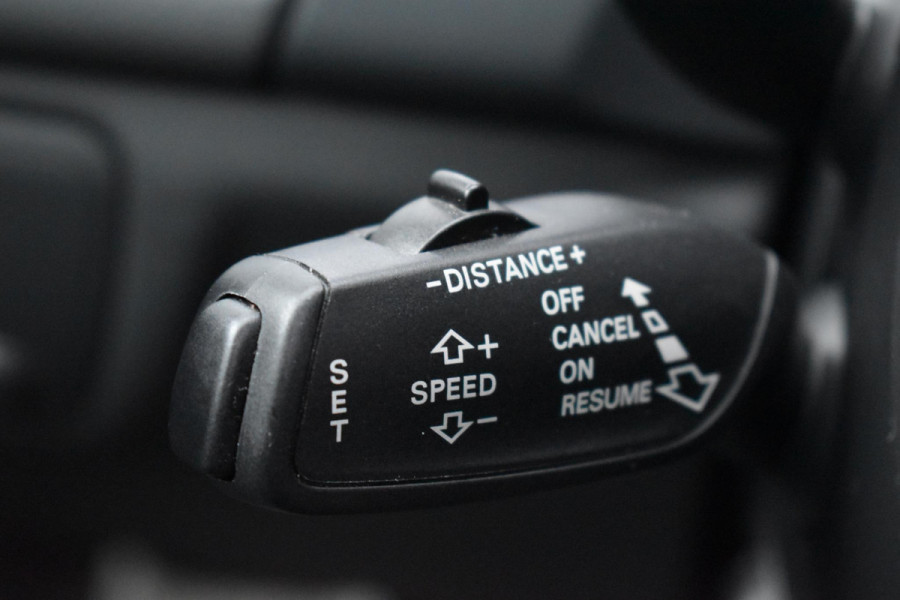 Audi A6 Avant 4.0 TFSI RS 6 quattro performance Pano Camera ACC Stuurvw Memory Audi A6 Avant 4.0 TFSI RS 6 quattro performance Pano Camera ACC Stuurvw Memory