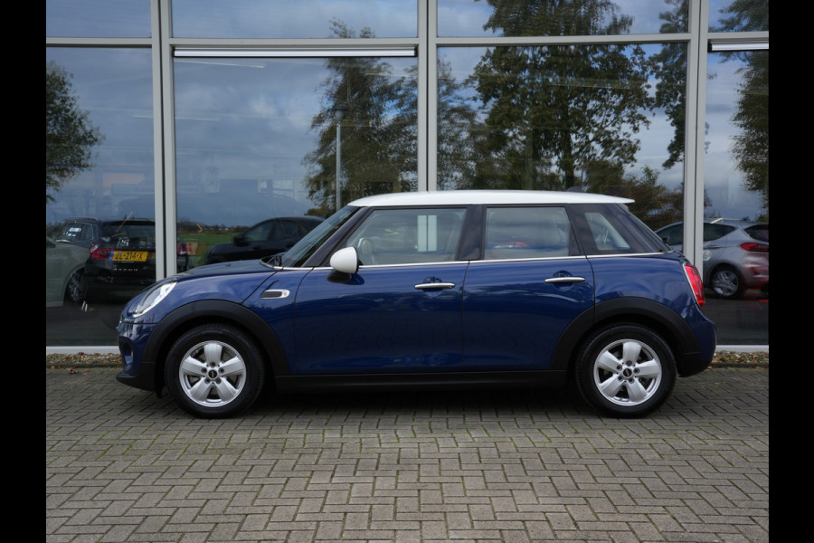 MINI Mini 1.5 Automaat Cooper Business | Navigatie | Climate Control | Regen+Licht Sensor MINI Mini 1.5 Automaat Cooper Business | Navigatie | Climate Control | Regen+Licht Sensor