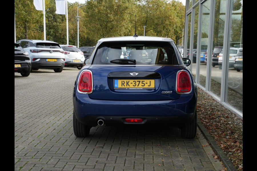 MINI Mini 1.5 Automaat Cooper Business | Navigatie | Climate Control | Regen+Licht Sensor MINI Mini 1.5 Automaat Cooper Business | Navigatie | Climate Control | Regen+Licht Sensor