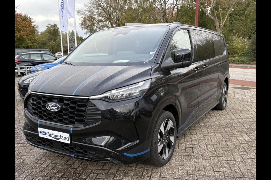Ford Transit Custom 320 2.5 PHEV L2H1 Sport DC | SCI | 233pk | | Dubbele Cabine | Dubbele zijschuifdeur | Inklapbare trekhaak | 19 inch lichtmetalen Sport velgen (mat zwart) | Verwarmbaar stuurwiel | Navigatie systeem